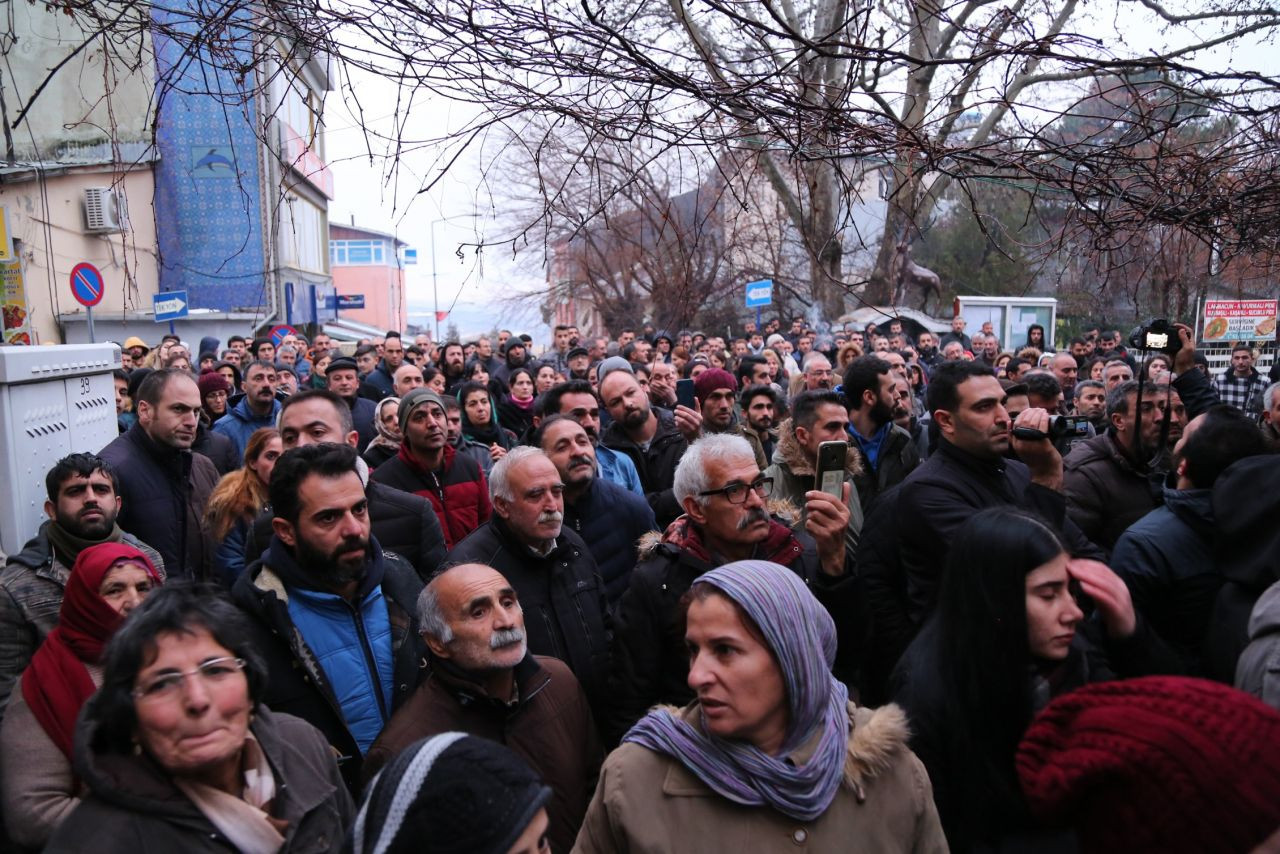 İğrenç olay! Esnafın bilgisayarından çıktı halk sokağa döküldü... - Sayfa 5
