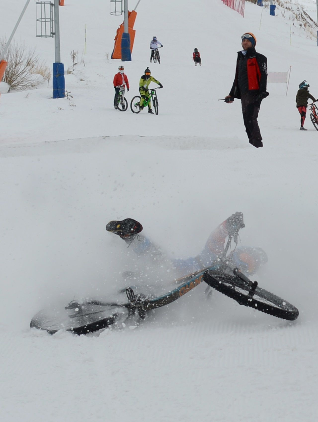 Palandöken'de karda bisiklet keyfi... - Sayfa 12