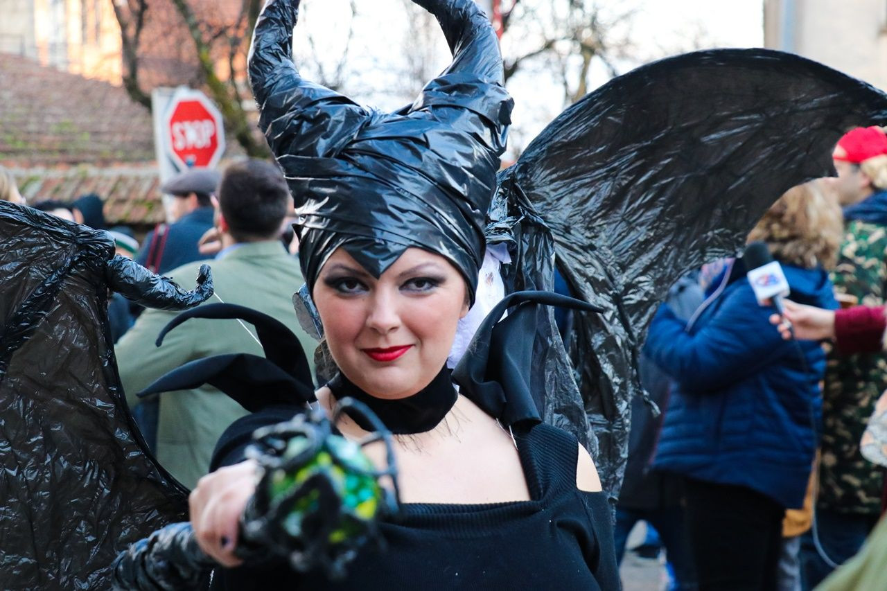 Kuzey Makedonya'da renkli karnaval... - Sayfa 25