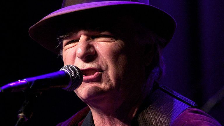 Sahnede kalp krizi geçirdi! - Sayfa 14