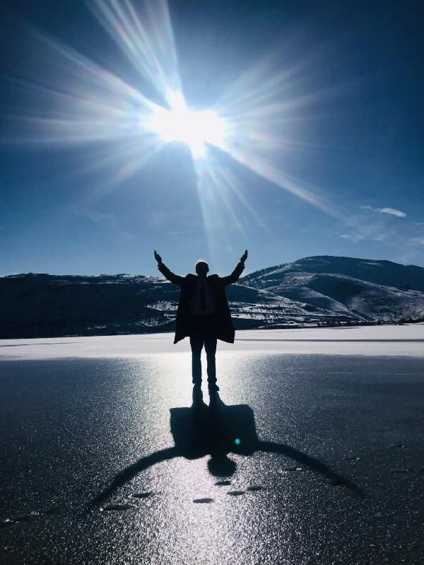 Buzun üzerinde kendinden geçti! - Sayfa 7