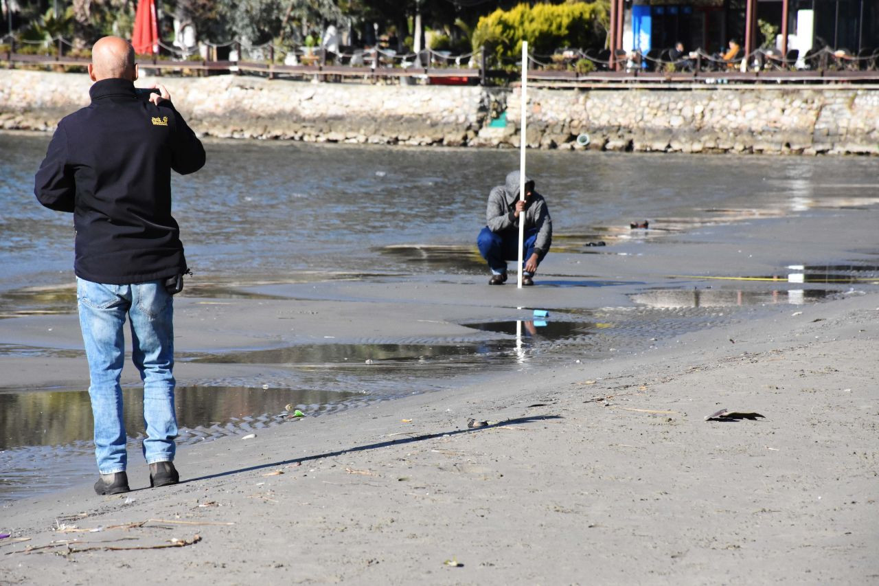 Akyaka'da deniz suyu 30 metre çekildi - Sayfa 11