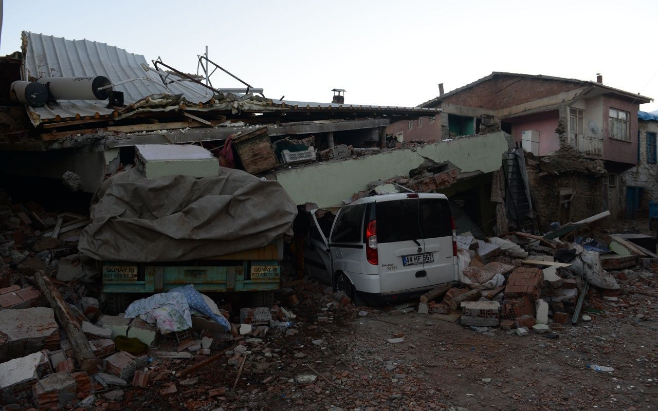 Acı tablo gün ağarınca ortaya çıktı - Sayfa 25