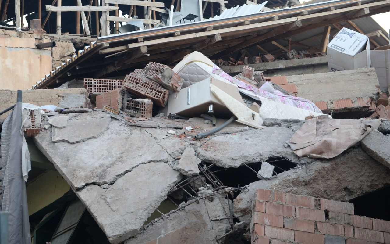 Acı tablo gün ağarınca ortaya çıktı - Sayfa 30