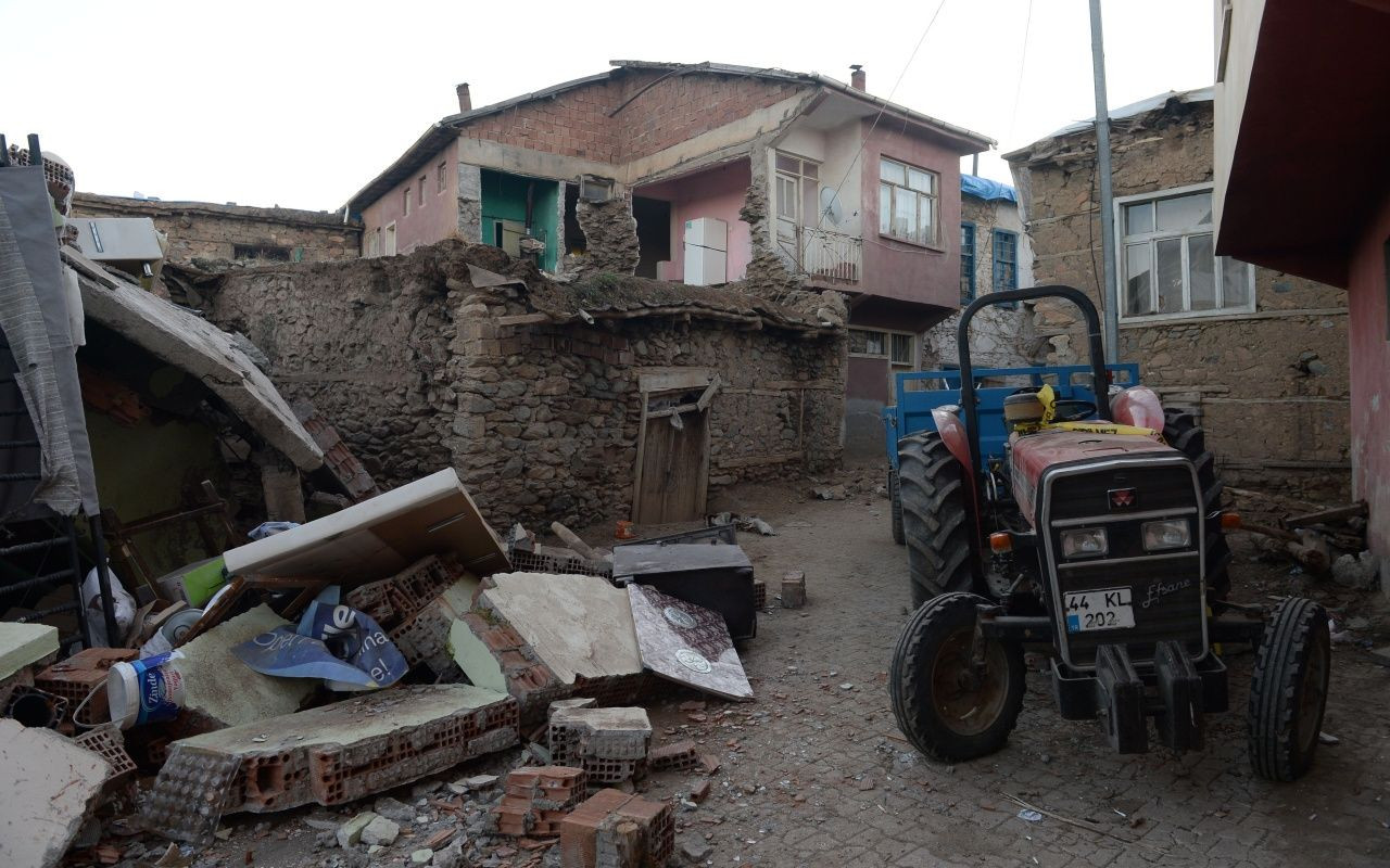Acı tablo gün ağarınca ortaya çıktı - Sayfa 38
