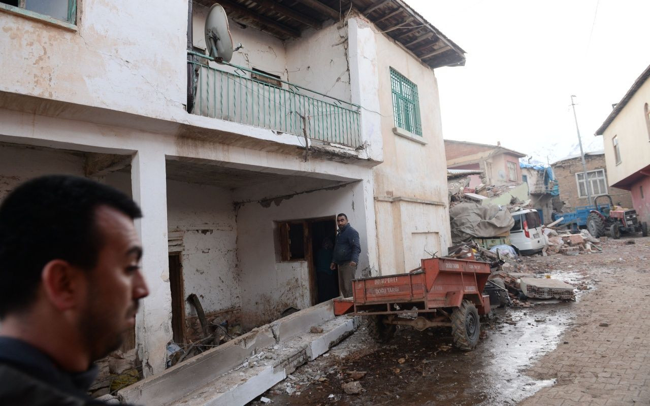 Acı tablo gün ağarınca ortaya çıktı - Sayfa 39