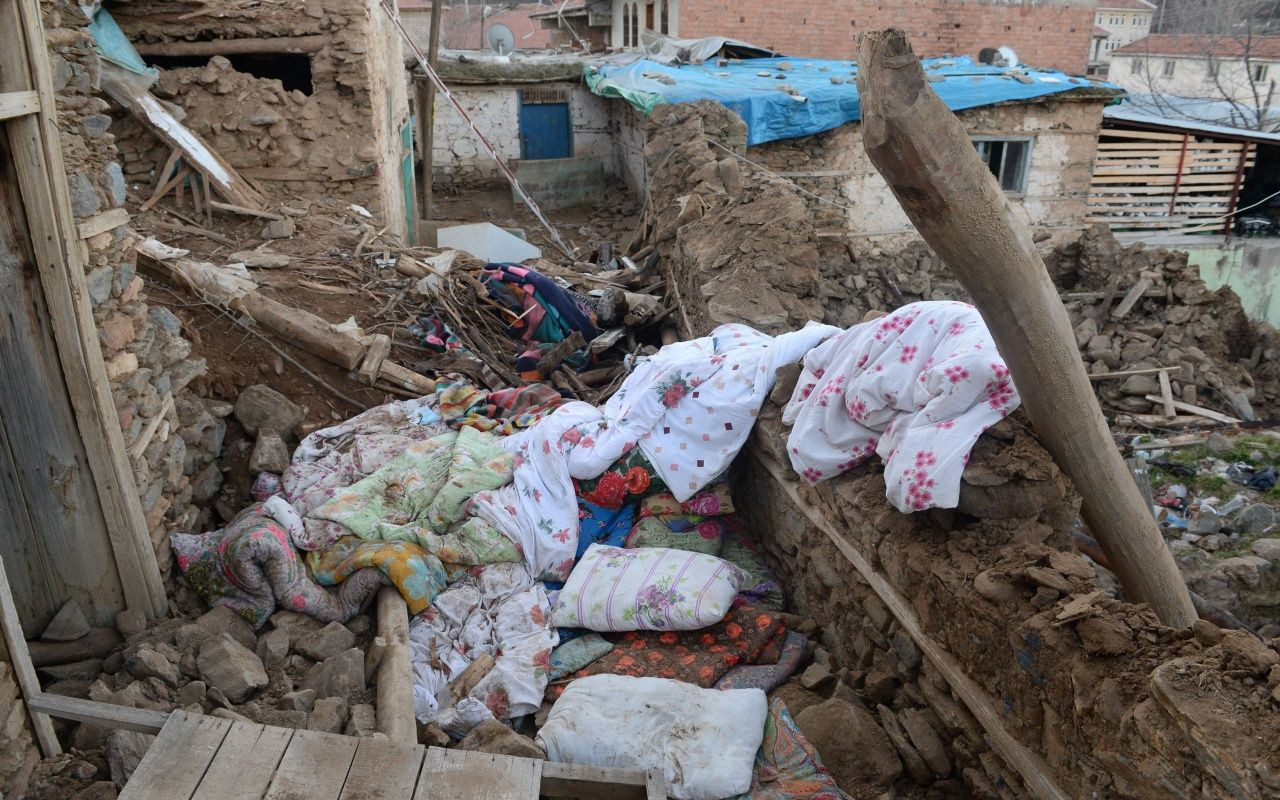 Acı tablo gün ağarınca ortaya çıktı - Sayfa 43