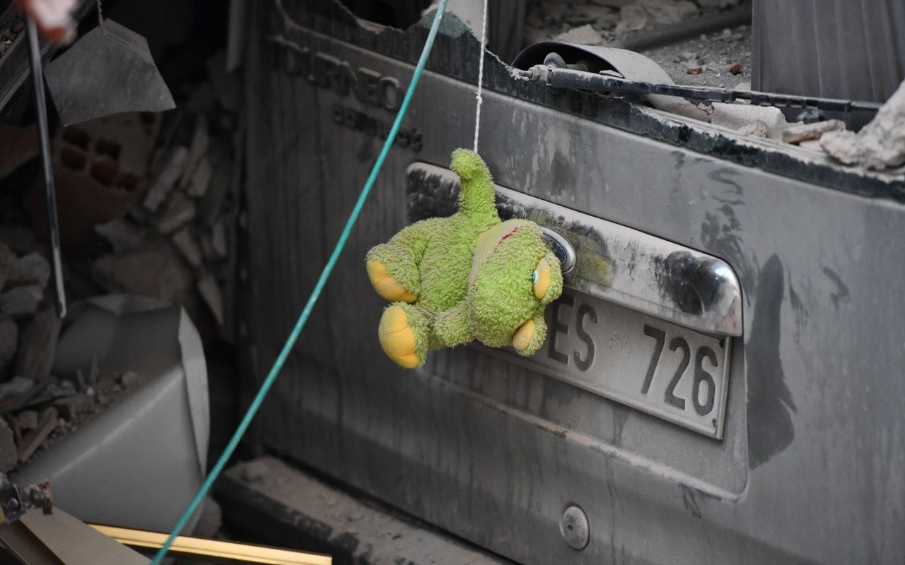Acı tablo gün ağarınca ortaya çıktı - Sayfa 55