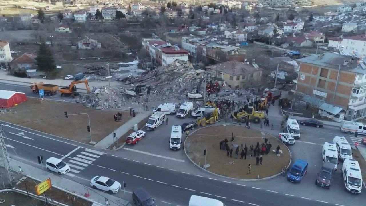 2011'de hasar gördü 6.8 ile yıkıldı! - Sayfa 15