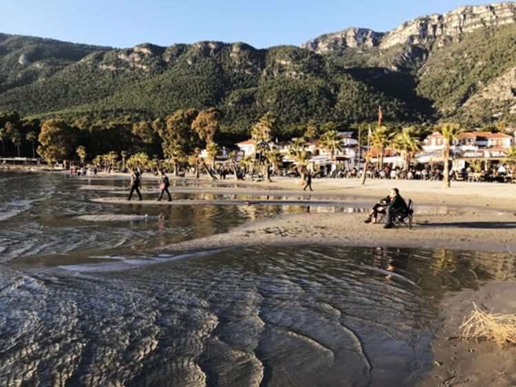 Deprem korkusuna yol açan görüntü! 50 metre çekildi... - Sayfa 15