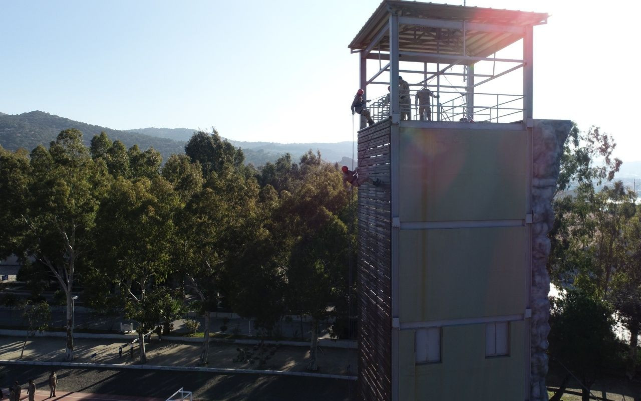 İzmir’den Uşak’a kadar koşuyor, Uşak’tan da Trabzon’a yürüyorlar - Sayfa 13