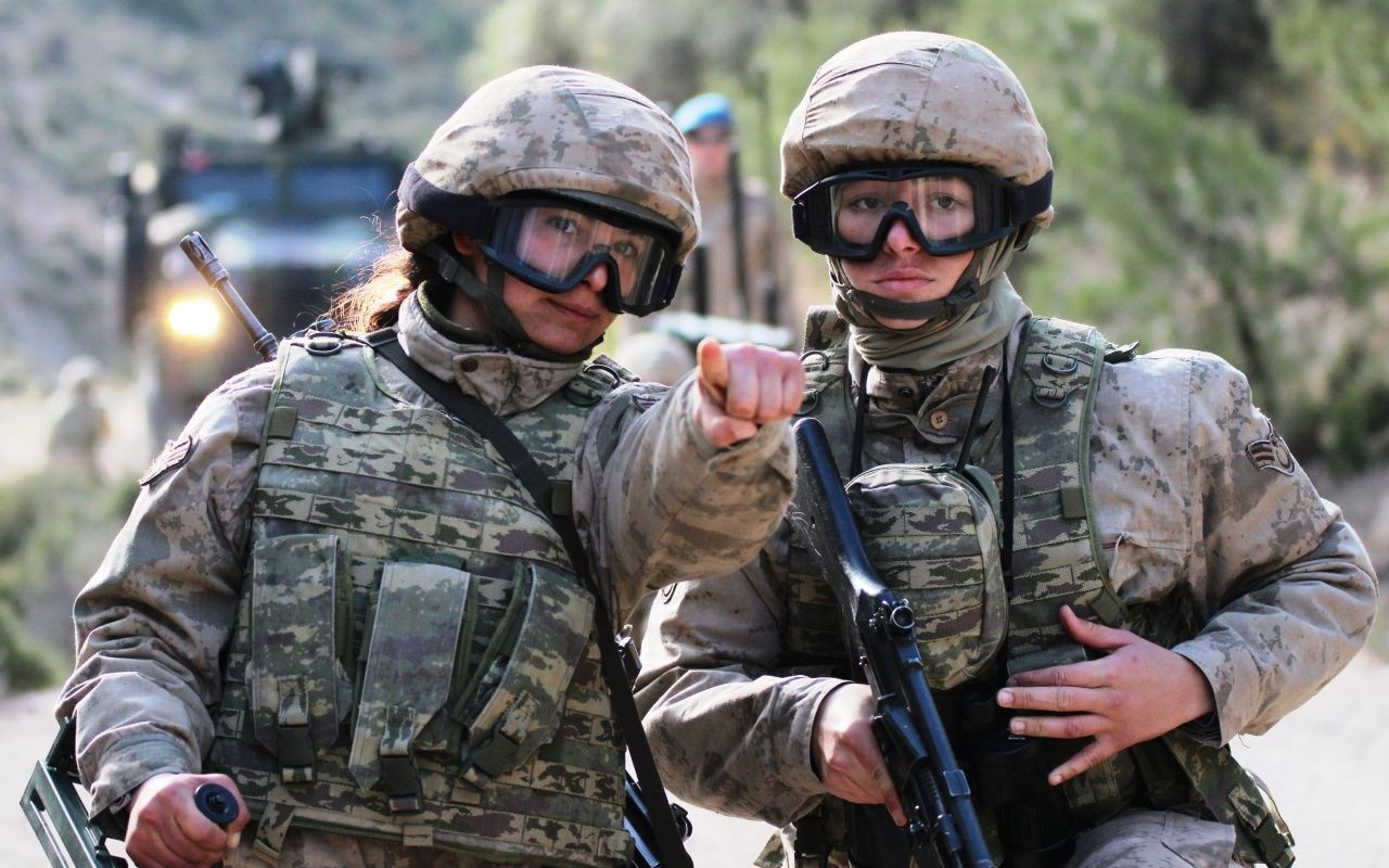 İzmir’den Uşak’a kadar koşuyor, Uşak’tan da Trabzon’a yürüyorlar - Sayfa 25