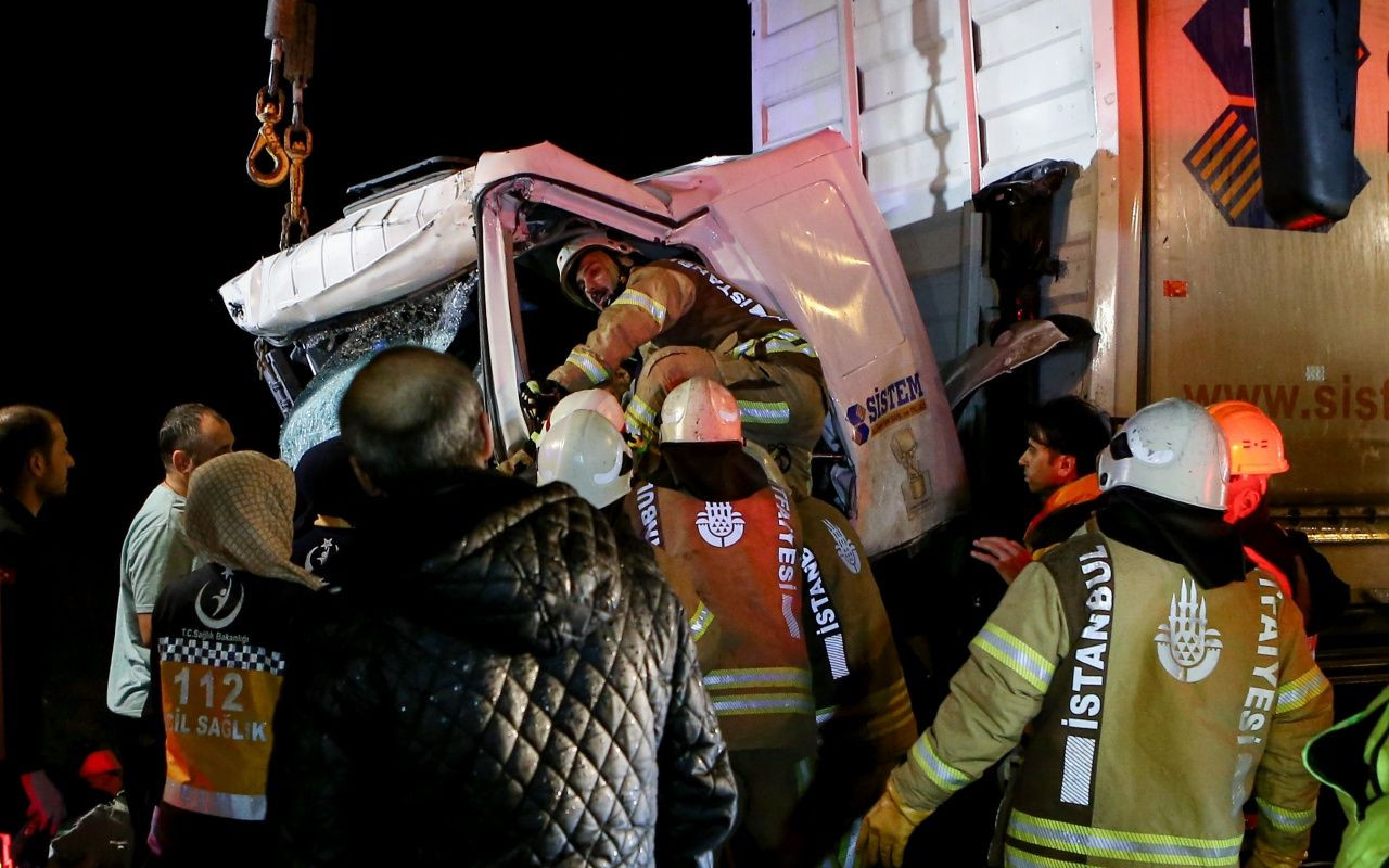 Başakşehir TEM Otoyolu'nda feci kaza - Sayfa 8