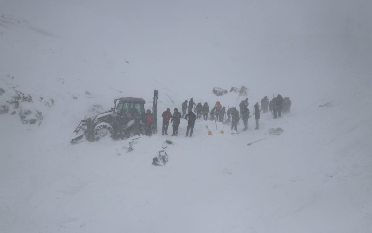 Fotoğraflarla büyük facia - Sayfa 63