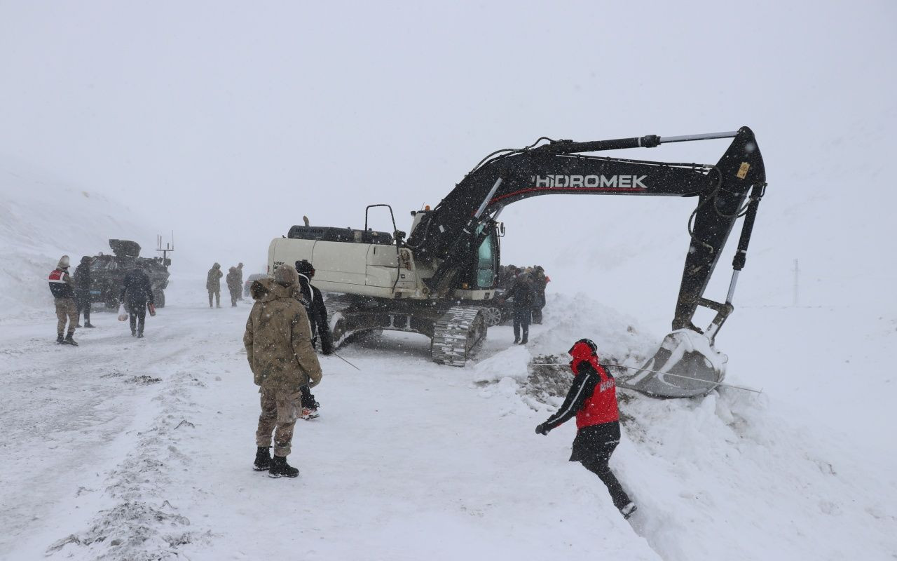 Fotoğraflarla büyük facia - Sayfa 70