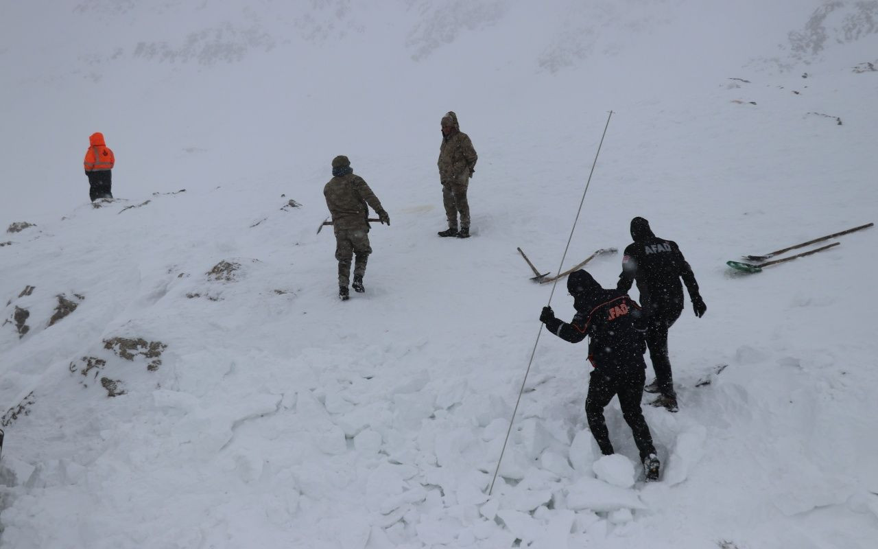 Fotoğraflarla büyük facia - Sayfa 74