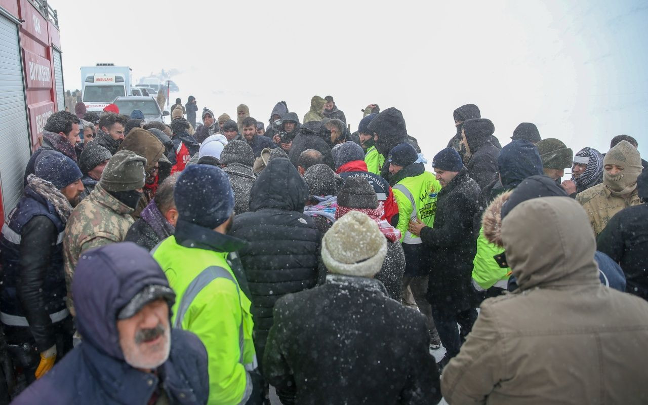 Fotoğraflarla büyük facia - Sayfa 31