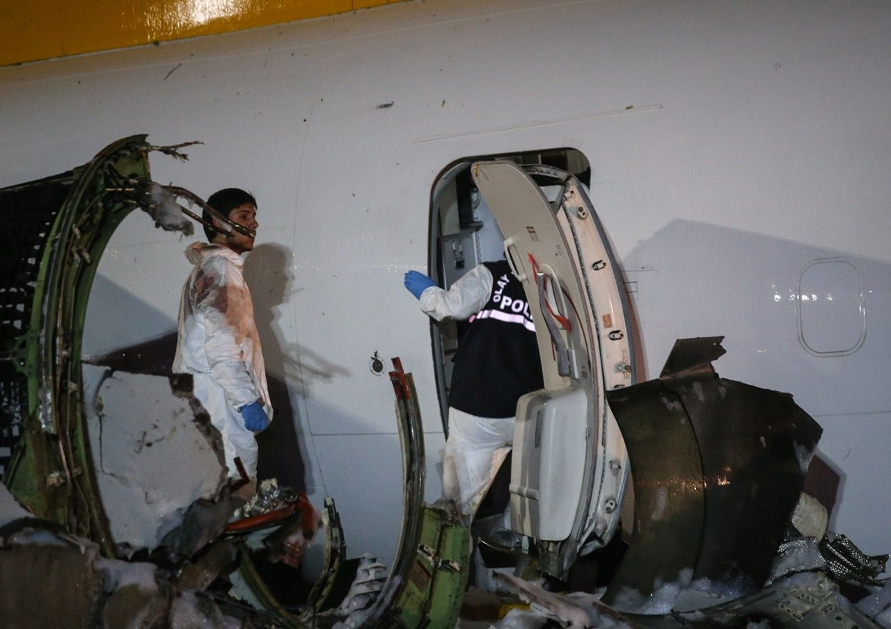 Pistten çıkıp 3 parçaya ayrıldı... - Sayfa 34