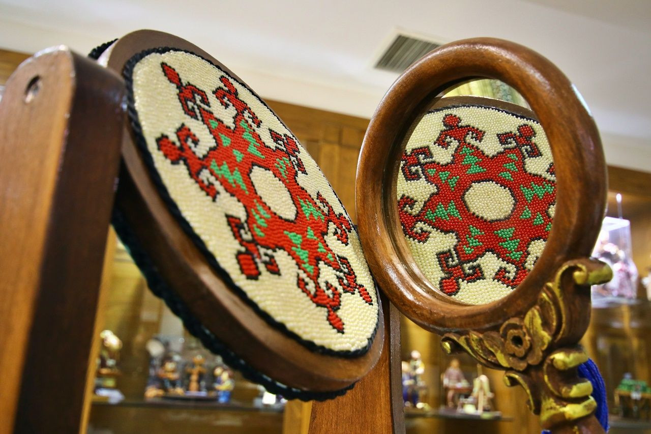 Geleneksel Anadolu desenleri aynalara nakşediliyor! - Sayfa 14