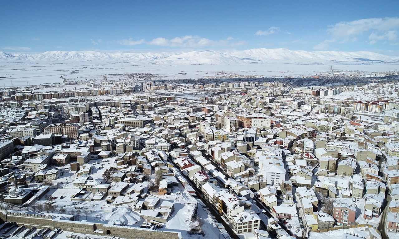 Erzurum'un tarihi mekanlarından kar manzaraları! - Sayfa 8