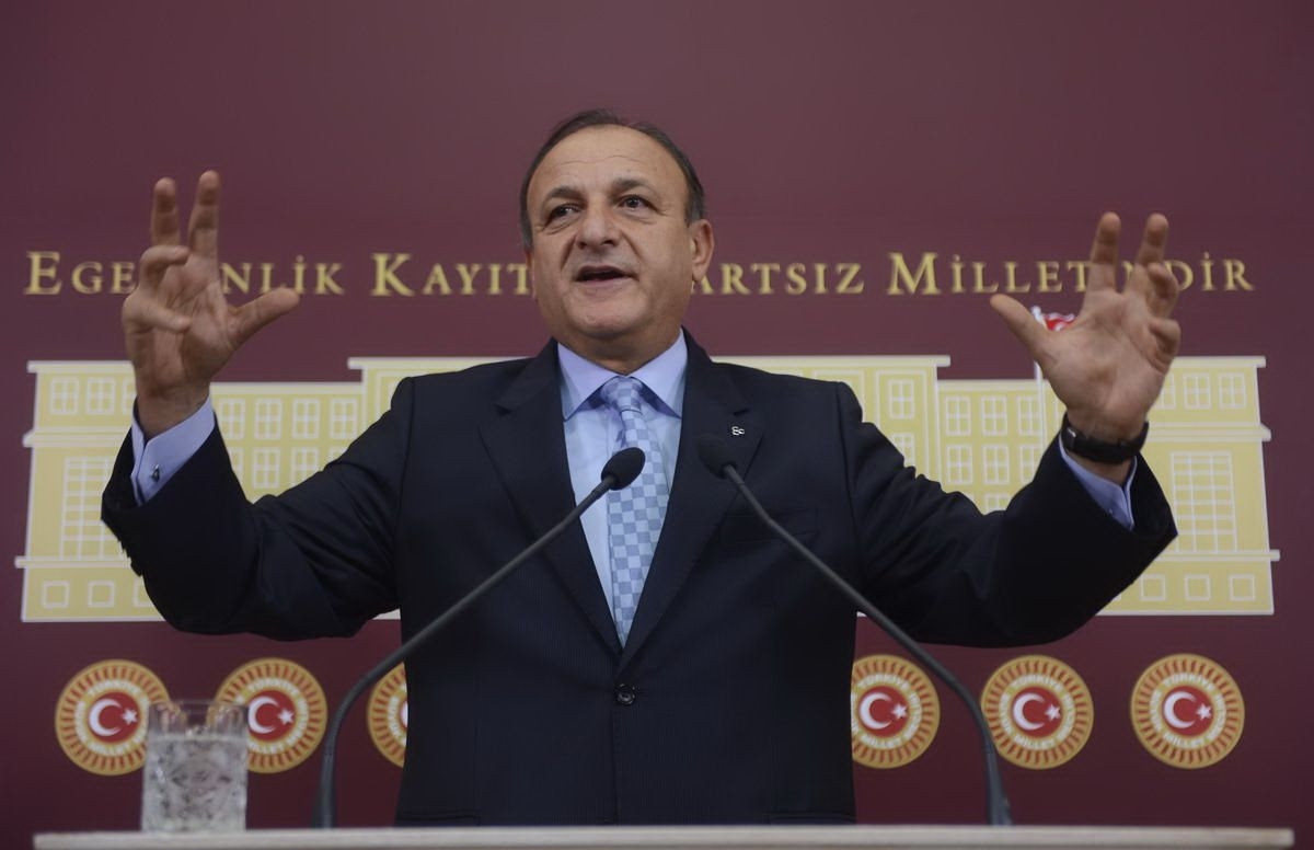 Baykal, 'darbeciler, sivil mahkemede' yargılansın dedi, aynı gece kasedi çıktı - Sayfa 21