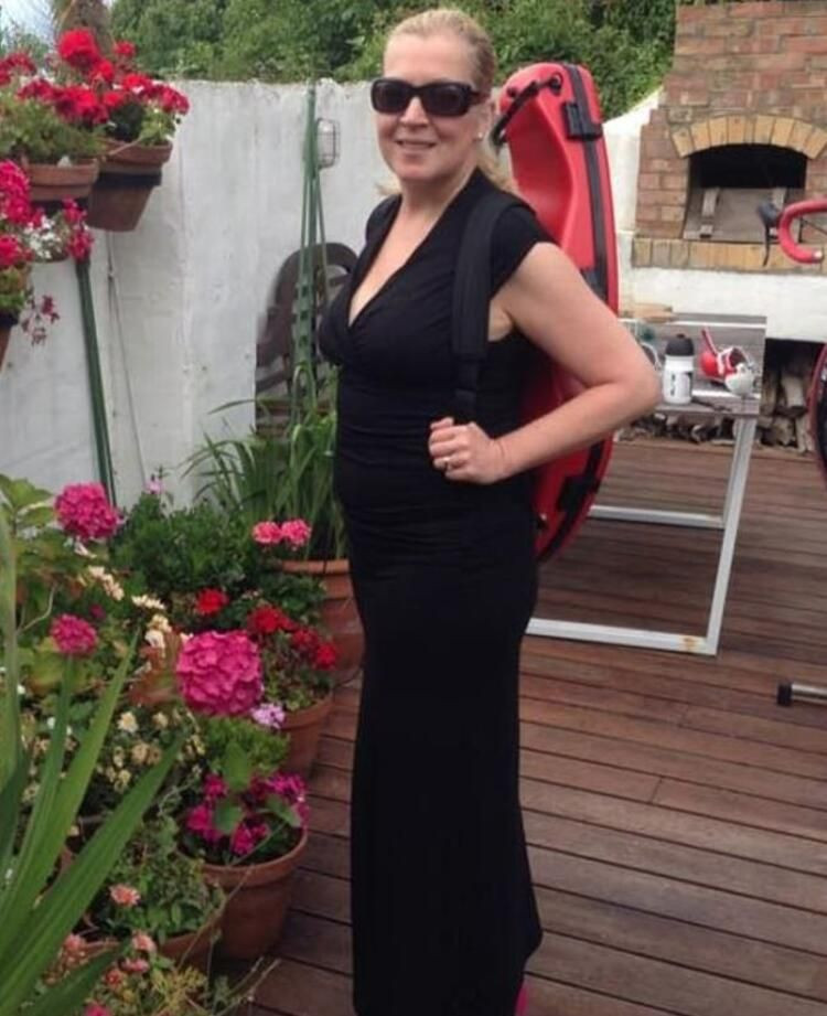 Ünlü sanatçı beyin ameliyatında keman çaldı - Sayfa 18