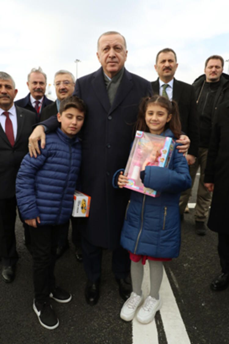 Menemen Çandarlı otoyolunu açtı, direksiyona geçti - Sayfa 21