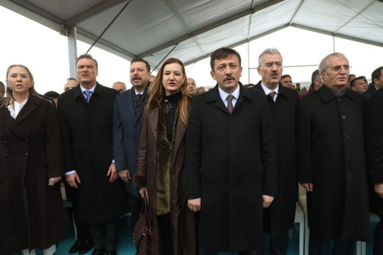 Menemen Çandarlı otoyolunu açtı, direksiyona geçti - Sayfa 23