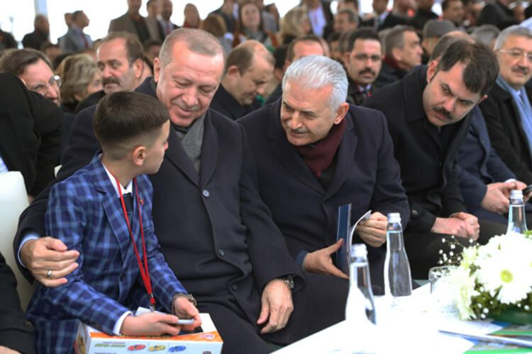 Menemen Çandarlı otoyolunu açtı, direksiyona geçti - Sayfa 24