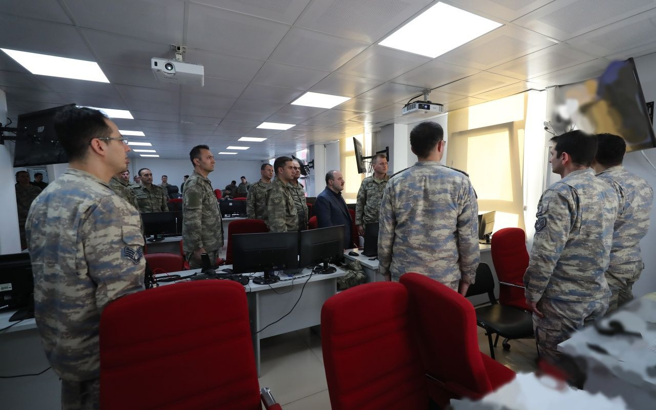 Bakan Varank sıcak bölgede - Sayfa 7