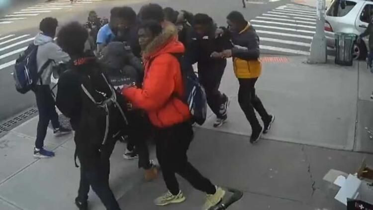 15 yaşındaki kızı 20 kişi tekme tokat dövdü! - Sayfa 9