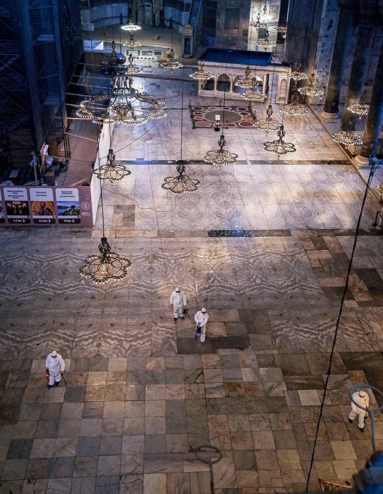 Ayasofya böyle dezenfekte edildi... - Sayfa 10