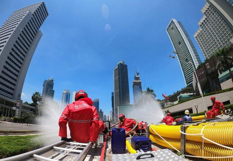 Cesetler sokaklara atıldı! Tüm dünyayı dehşete düşüren fotoğraf - Sayfa 28