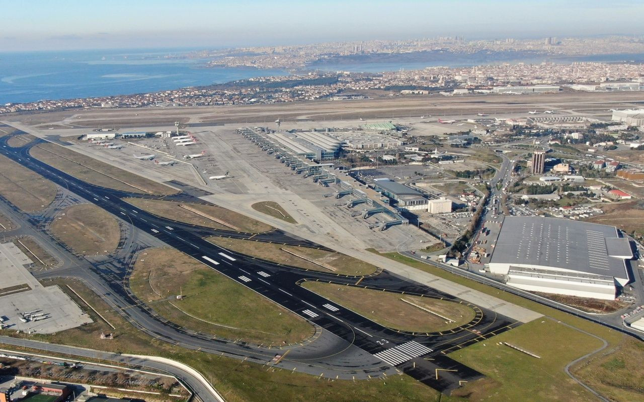 Koronavirüs sonrası Atatürk Havalimanı uçaklarla doldu - Sayfa 6