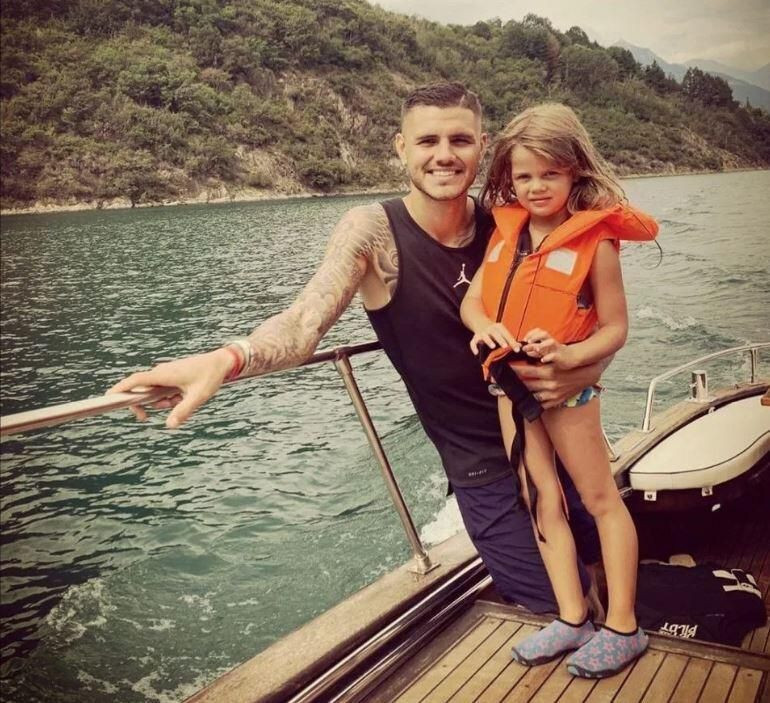 Ünlü yıldızın 21 Trilyon TL'lik karantina evi - Sayfa 9