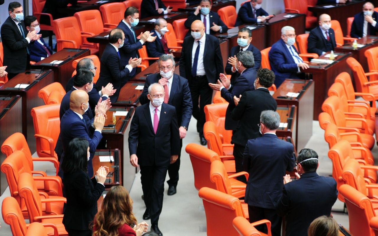 Koronavirüs önlemleriyle 23 Nisan oturumu! Meclis'ten tarihi görüntüler... - Sayfa 11