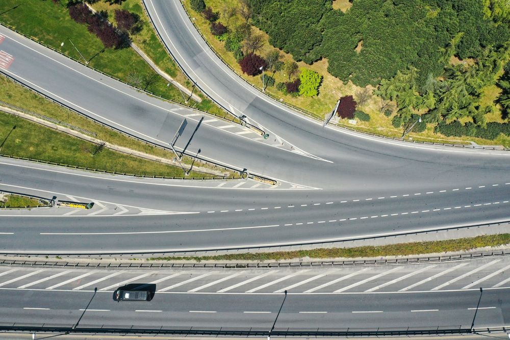 Sokakları bomboş pırıl pırıl İstanbul - Sayfa 23