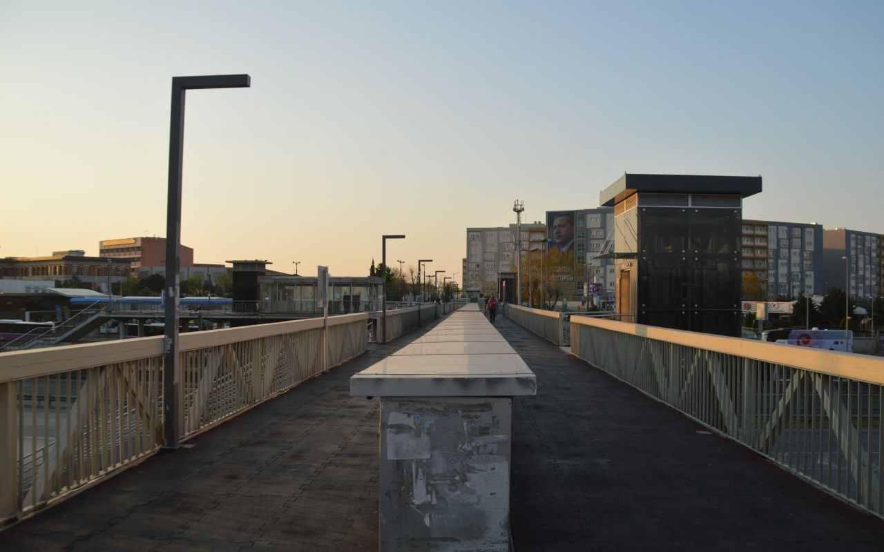 Kısıtlamanın son gününde İstanbul! Caddelere koronavirüs sessizliği hakim - Sayfa 9