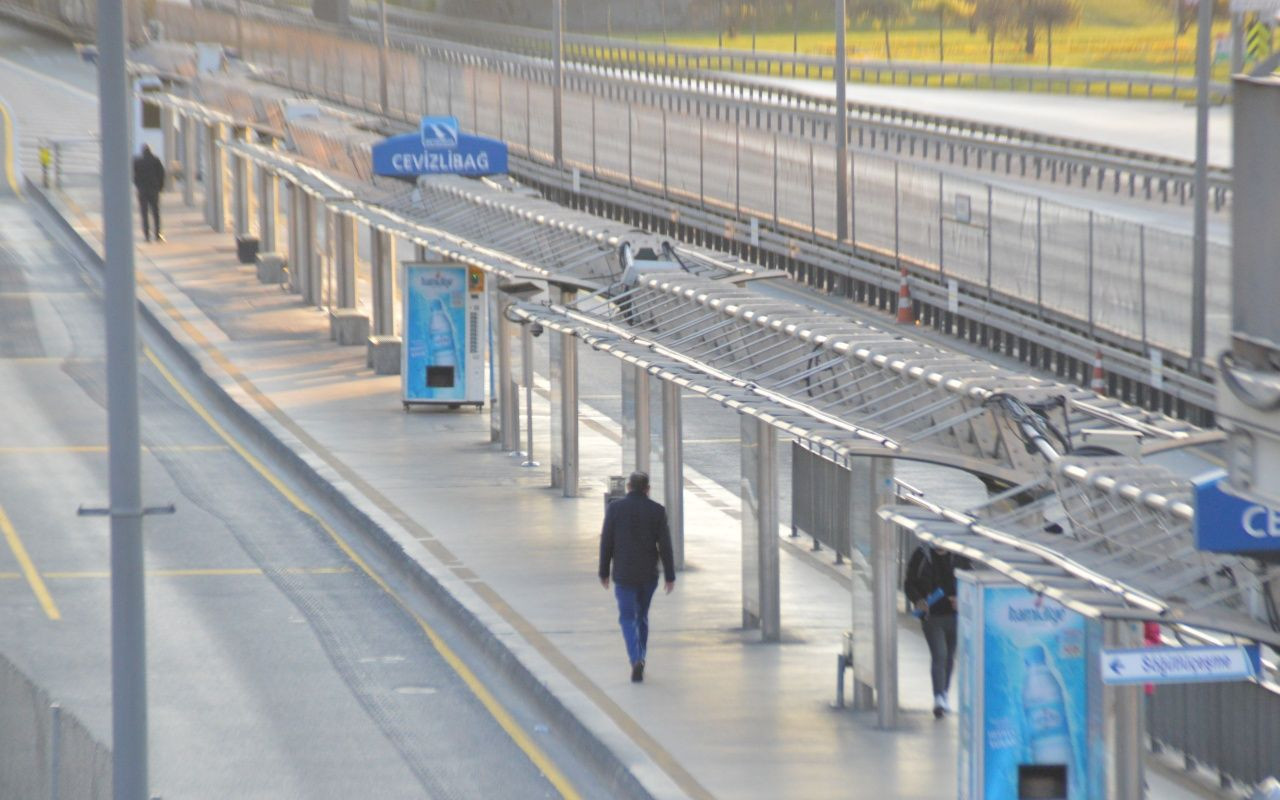 Kısıtlamanın son gününde İstanbul! Caddelere koronavirüs sessizliği hakim - Sayfa 10