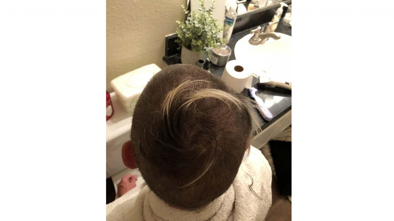 Karantinada olan binlerce kişi evdeki saç kesimini sosyal medyadan paylaşıyor - Sayfa 10