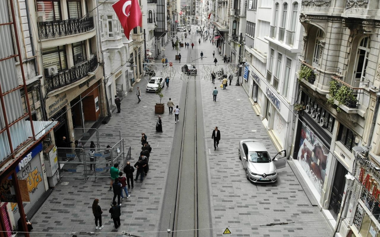 Bakan Koca özellikle uyarmıştı... İstiklal'de manzara yine kötü! - Sayfa 7