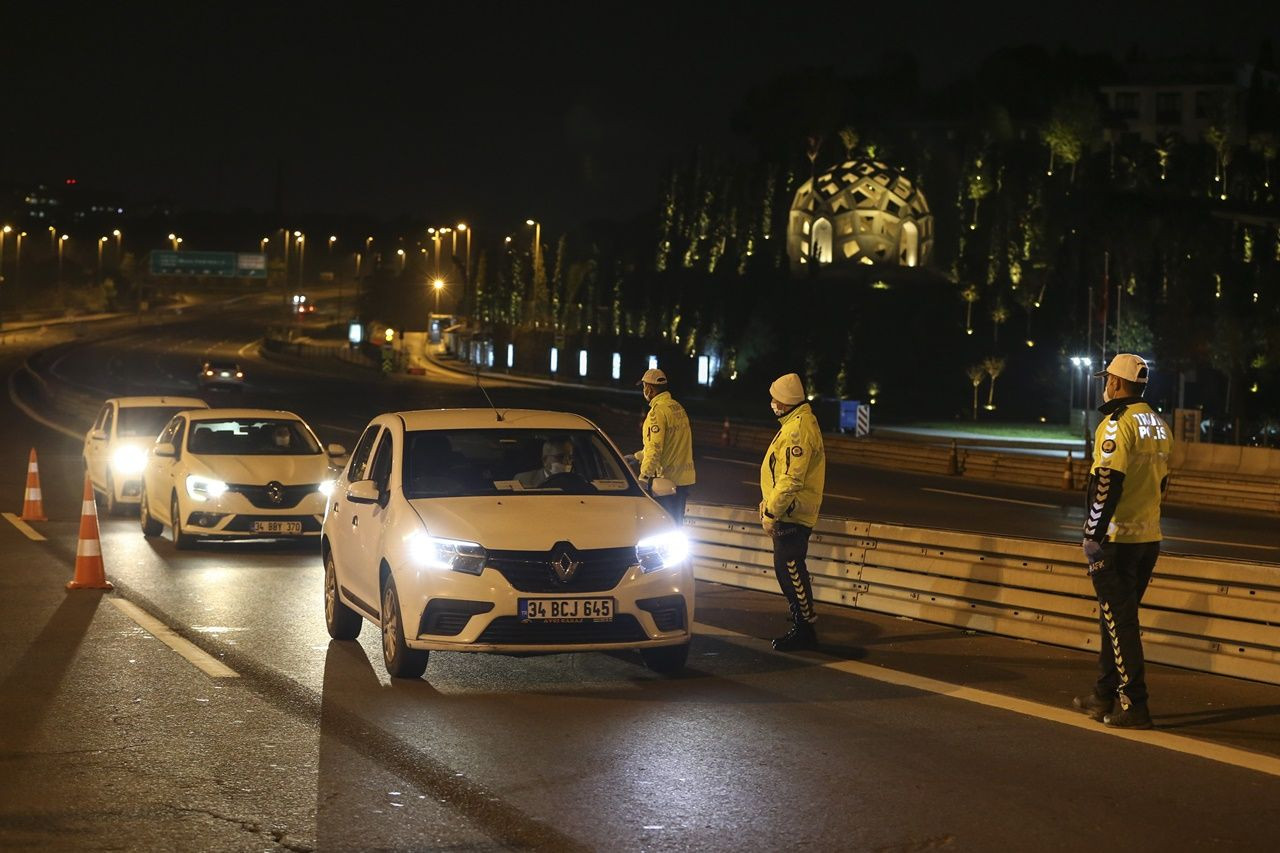 İstanbul'da koronavirüs sessizliği... - Sayfa 12