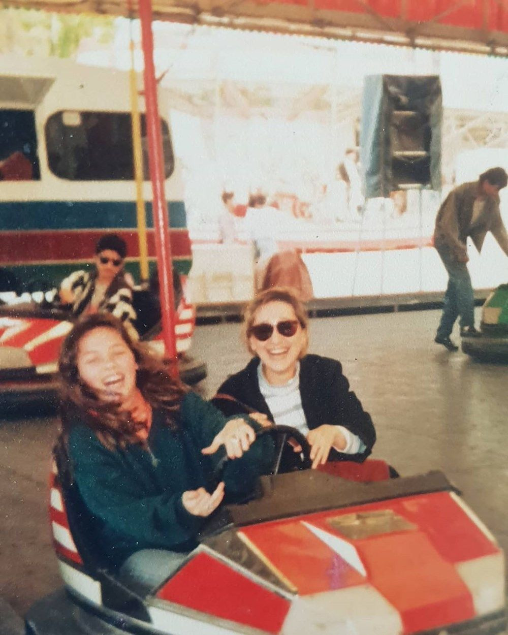 Ünlü isimlerden Anneler Günü paylaşımları - Sayfa 31