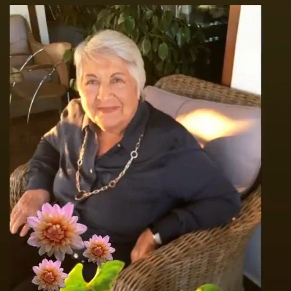 Ünlü isimlerden Anneler Günü paylaşımları - Sayfa 21