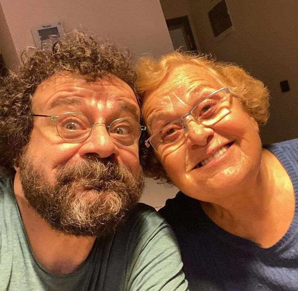 Ünlü isimlerden Anneler Günü paylaşımları - Sayfa 25