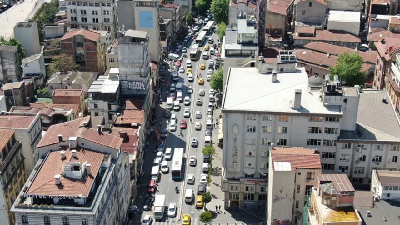 Son dakika... İstanbul'da bazı noktalarda trafik yoğunluğu! - Sayfa 6