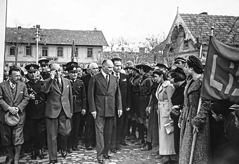 Çok az kişinin gördüğü Atatürk fotoğrafları! Ankara Üniversitesi arşivinden çıktı... - Sayfa 2