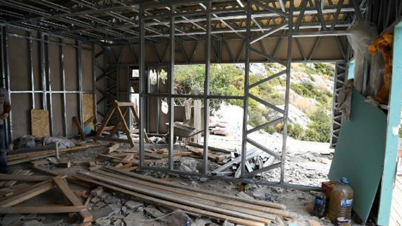 Son dakika... Kaçak villa sahibi tarafından sökülüyor - Sayfa 6