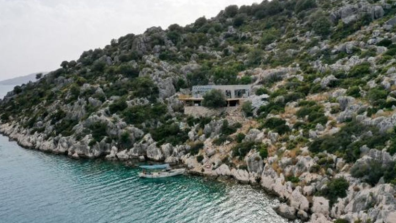 Son dakika... Kaçak villa sahibi tarafından sökülüyor - Sayfa 9