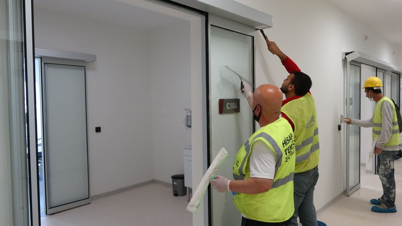 Son dakika... Prof. Dr. Feriha Öz Acil Durum Hastanesi yarın hizmete açılıyor! - Sayfa 15